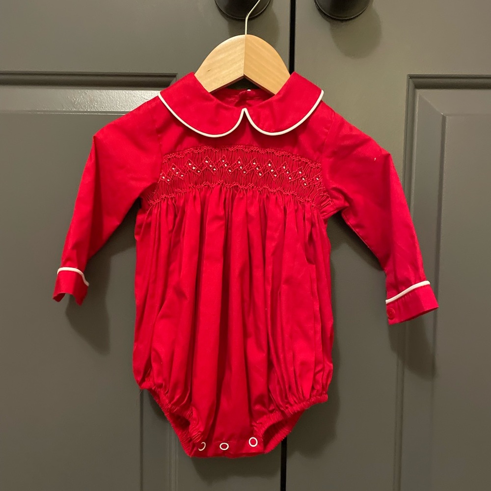 Red outfit worn once size 6 months!
